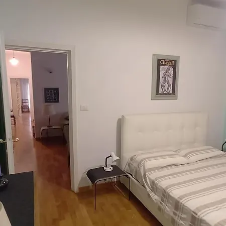 La Casa Di Mirta Apartment *