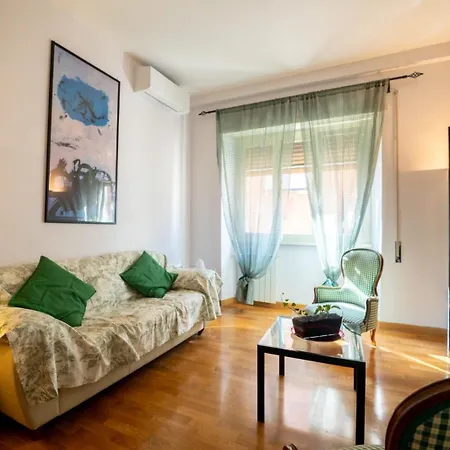 La Casa Di Mirta Apartment *